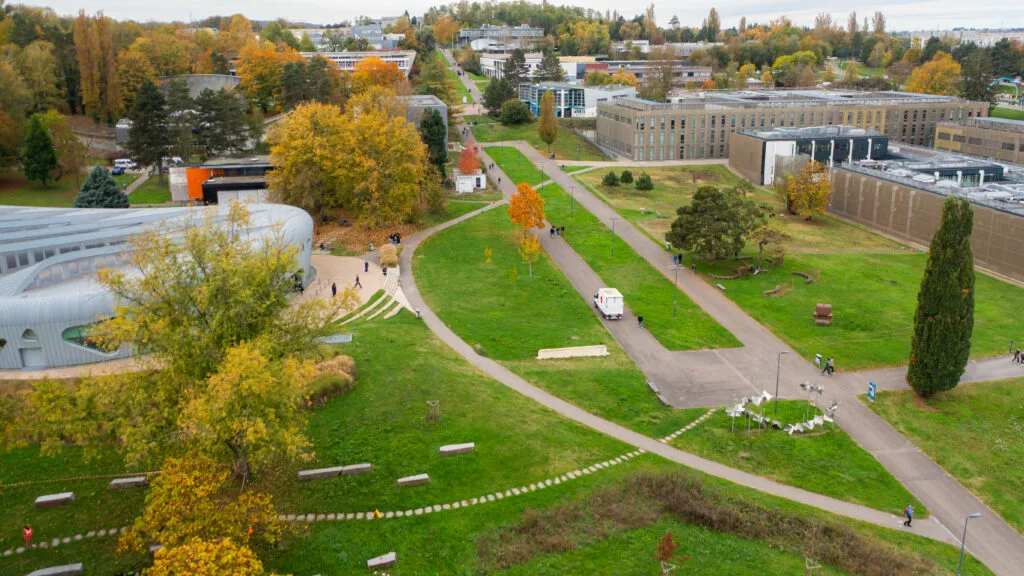 Vue aérienne du campus de l'Université de Haute-Alsace à Mulhouse